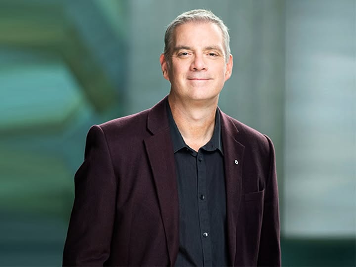 Dr. Tim Cook Ottawa, Ontario Death and Obituary Renowned Canadian War Museum Historian Dies at 54
