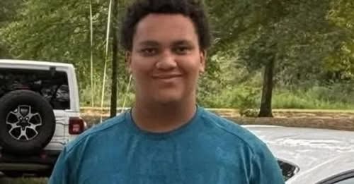 Slade Holcomb Tuscaloosa County, AL Death and Obituary 16-Year-Old Slade Holcomb of Hale County Dies After Being Hit by Truck on Highway 69